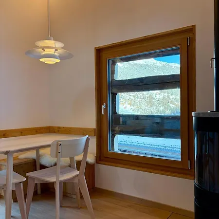 Chalet Le Grenier D'isabelle - Raccard En Anniviers